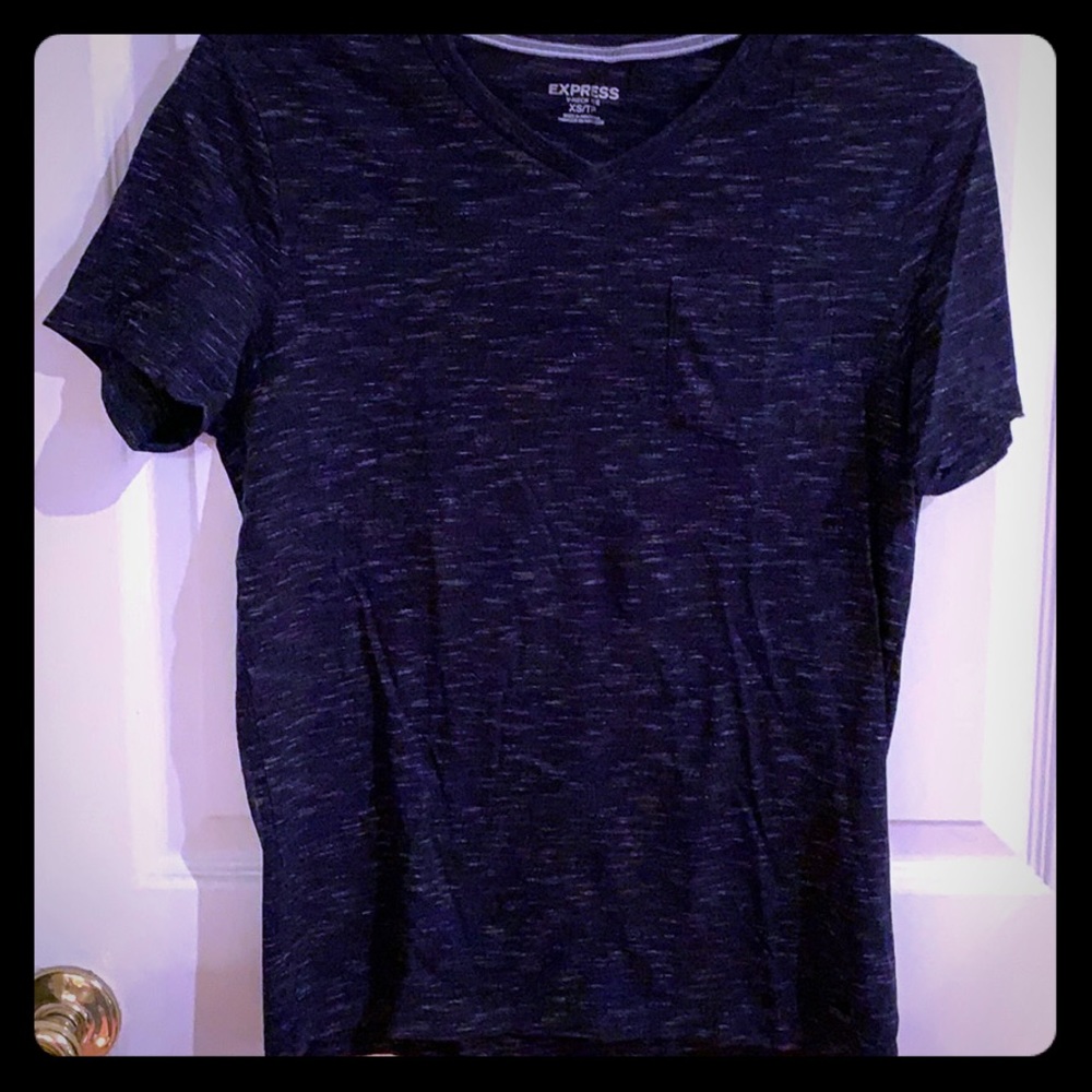 Young men’s Express v-neck T-shirt
